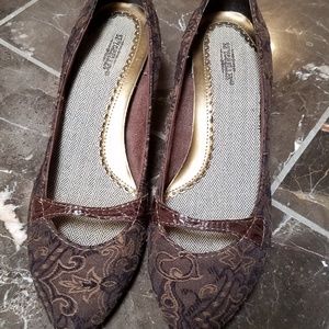 Seychelles jacquard kitten heels